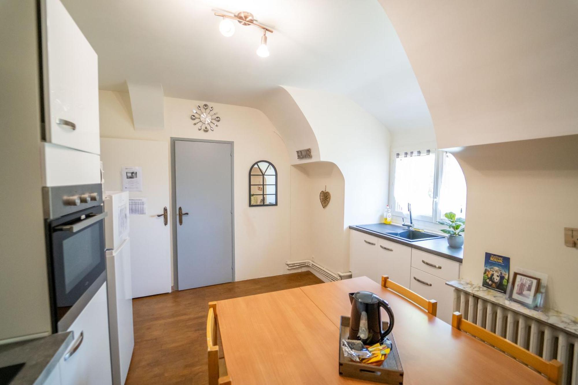 Appart 4 Chambres Parking Voitures Velos 10Min Blois Bagian luar foto